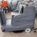 MS-860 Double-brush Ride-on Floor Scrubber - Image 3