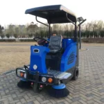 MS-Hummer Three-brush Ride-on Sweeper - Image 6