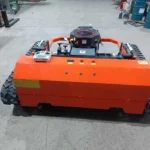 1200 TRACKED TANK LAWN MOWER - Image 3