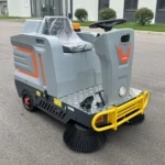 MS-12S Ride-on Sweeper - Image 4
