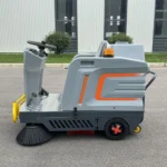 MS-12S Ride-on Sweeper - Image 5