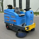 MS-Puffer Ride-on Sweeper - Image 4