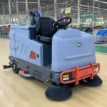 MS Integrated Wash & Scrub Floor Scrubber - Image 7