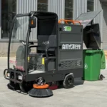 MS-J15ZX Three-brush Semi-enclosed Sweeper - Image 2